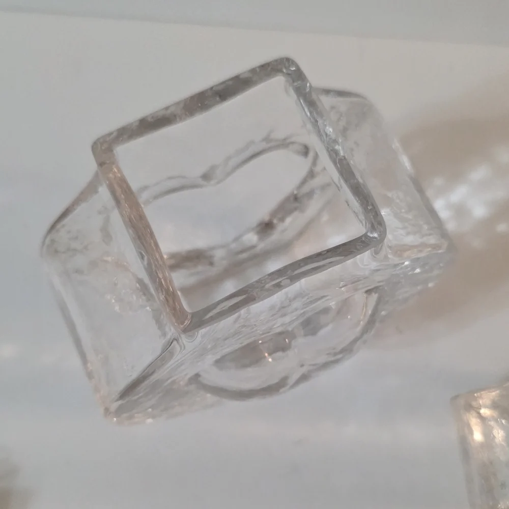 Sea Of Glasbruk Sweden Art Glass Vase Clear Heart 5.5